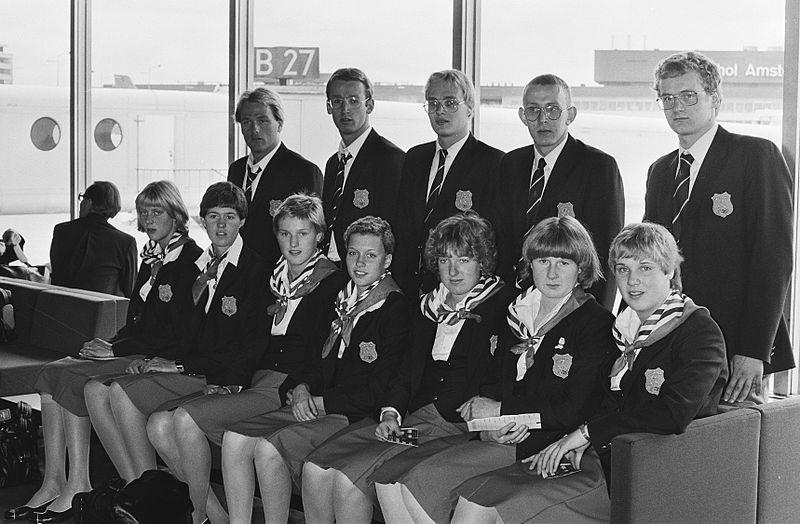 File:Dutch swimmers 1980 Olympics.jpg