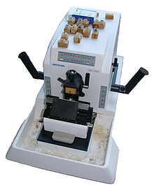 electrical microtome Microm HM 200. Electrical microtome.jpg