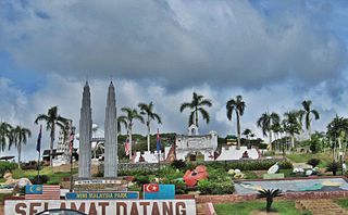 <span class="mw-page-title-main">Tropical Village</span> Theme park in Batu Pahat, Johor, Malaysia