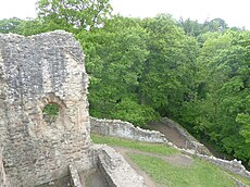 Ewloe Castle Ewloe Castle - geograph.org.uk - 4520433.jpg