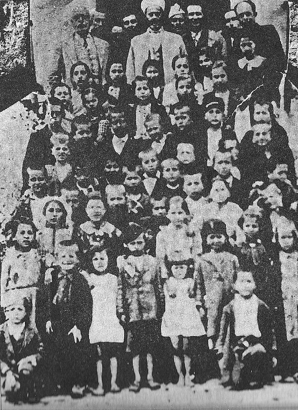 Albanian school of Filiates in 1942–44