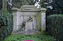 Frankfurt, main cemetery, grave V 149 De Ridder.JPG