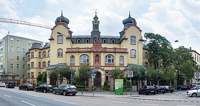 So kommt man zu Bürgerhospital Frankfurt mit den Öffentlichen - Mehr zum Ort Hier