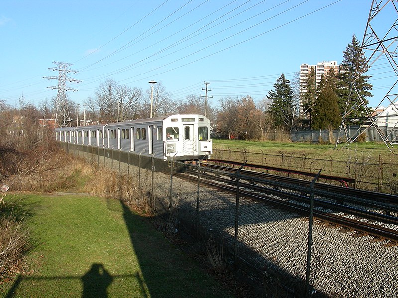 File:From Warden to Victoria Park (303714990).jpg