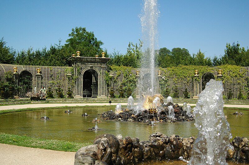 File:Gaspard Marsy, Fontaine de l'Encelade, Musée national des châteaux de Versailles et de Trianon, Versailles, France (1675–1676) - 20060715.jpg