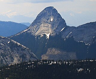 <span class="mw-page-title-main">Gemse Peak</span> Mountain in the country of Canada