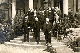 Participants at the 1922 Genoa Conference. Genoa conference 1922.jpg