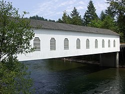 Goodpasture Covered Bridge - Vida Oregon.jpg