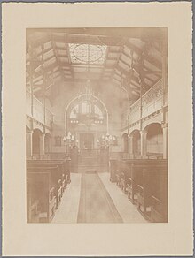 Original interior of the Great Synagogue of Deventer Grote Synagoge van Deventer, origineel interieur.jpg