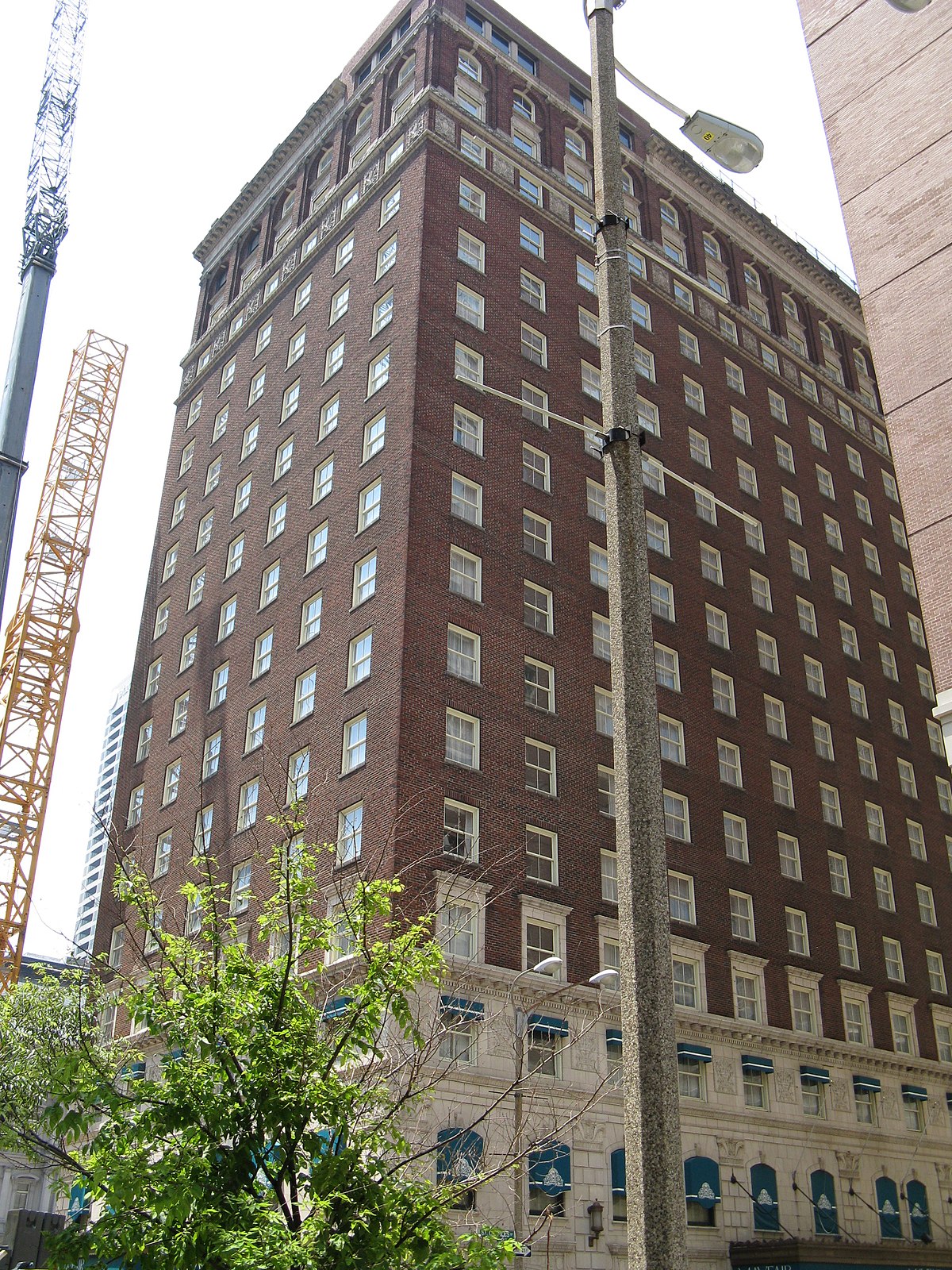 Mayfair Hotel (St. Louis, Missouri) - Wikipedia