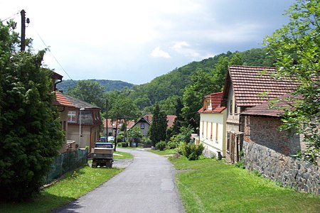 Husinec, Praha-východ