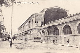 Nîmes est raccordé au chemin de fer dès 1839.