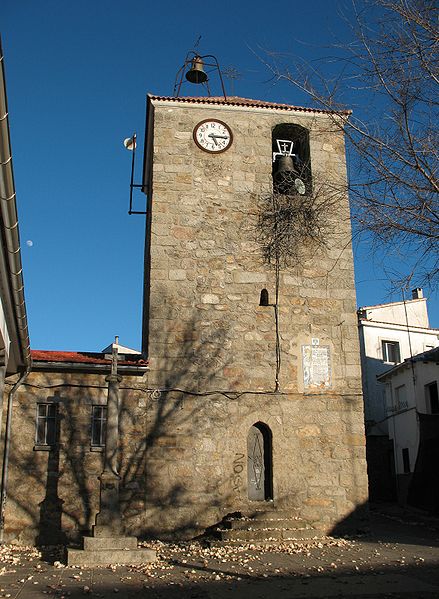 File:IglesiaSanJuanPiornal.JPG