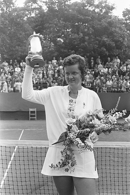 Internationale tenniskampioenschappen Melkhuisje te Hilversum, Betty Stöve met b, Bestanddeelnr 925-7748