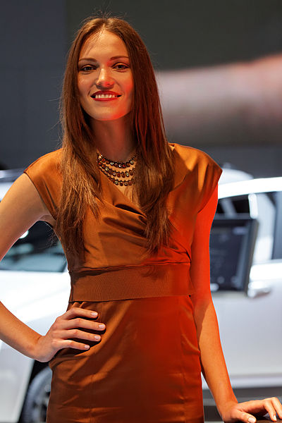 File:Jeep - Hotesse - Mondial de l'Automobile de Paris 2012 - 003.jpg