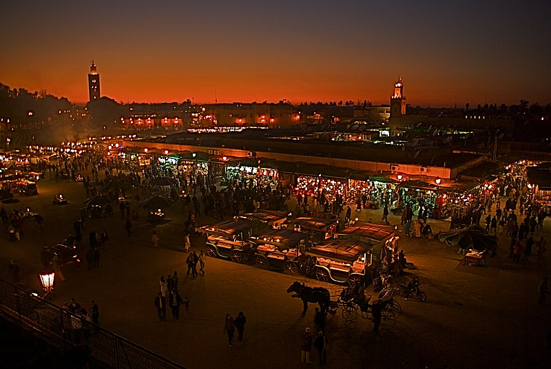 File:Jemaa el-Fnaa at night.jpg