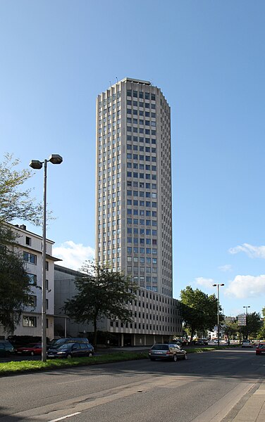 File:Kölner Ringturm Theodor-Heuss-Ring 1 Riehler Straße.jpg