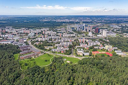 Kaip pateikti į Karoliniškės viešuoju transportu - Apie vietovę