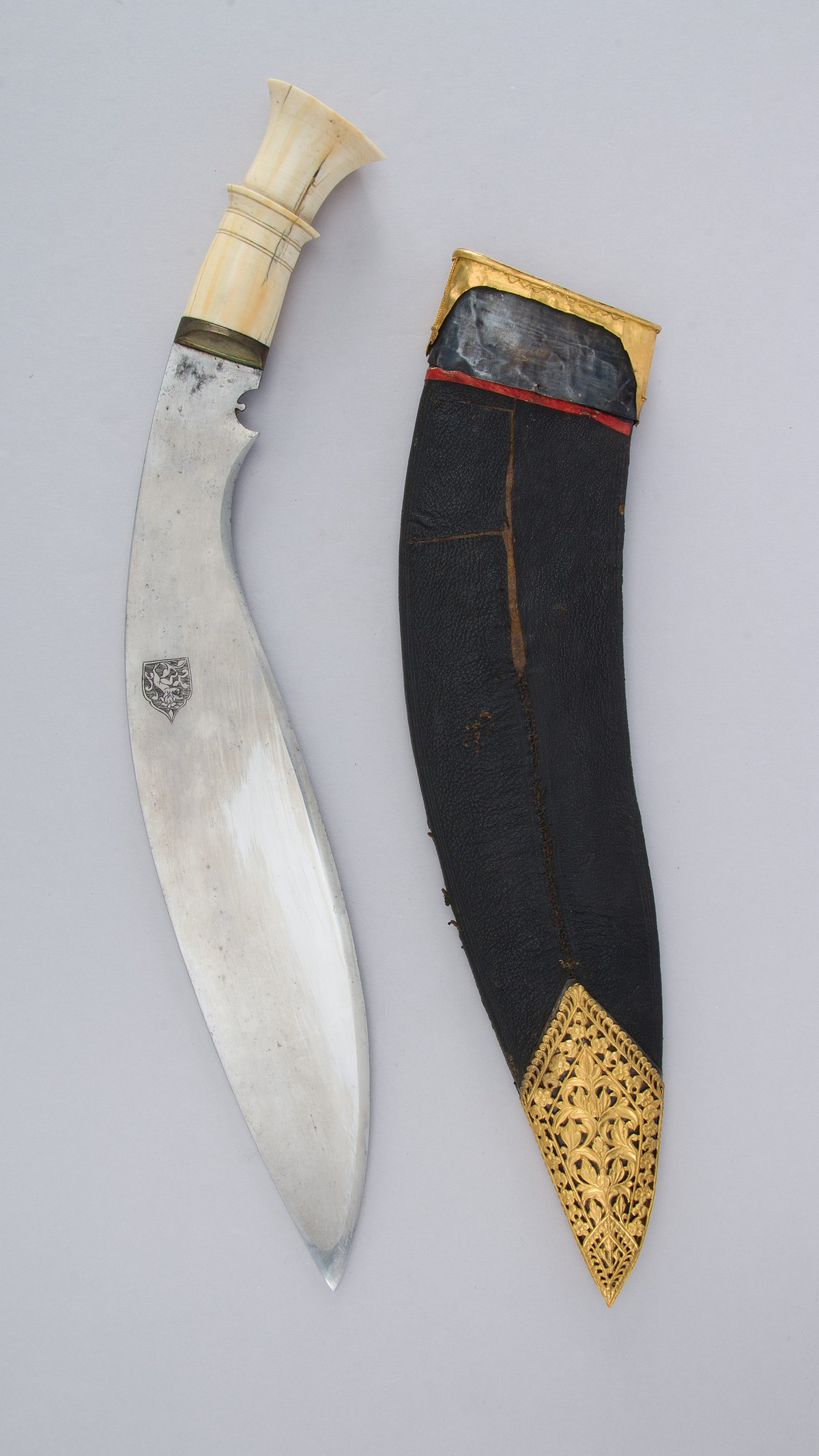 medieval kukri throwing knife