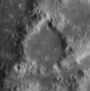 Littrow crater 4078 h3.jpg