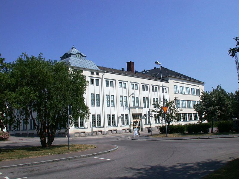 File:Ljungdahl old factory Nybro Sweden.JPG