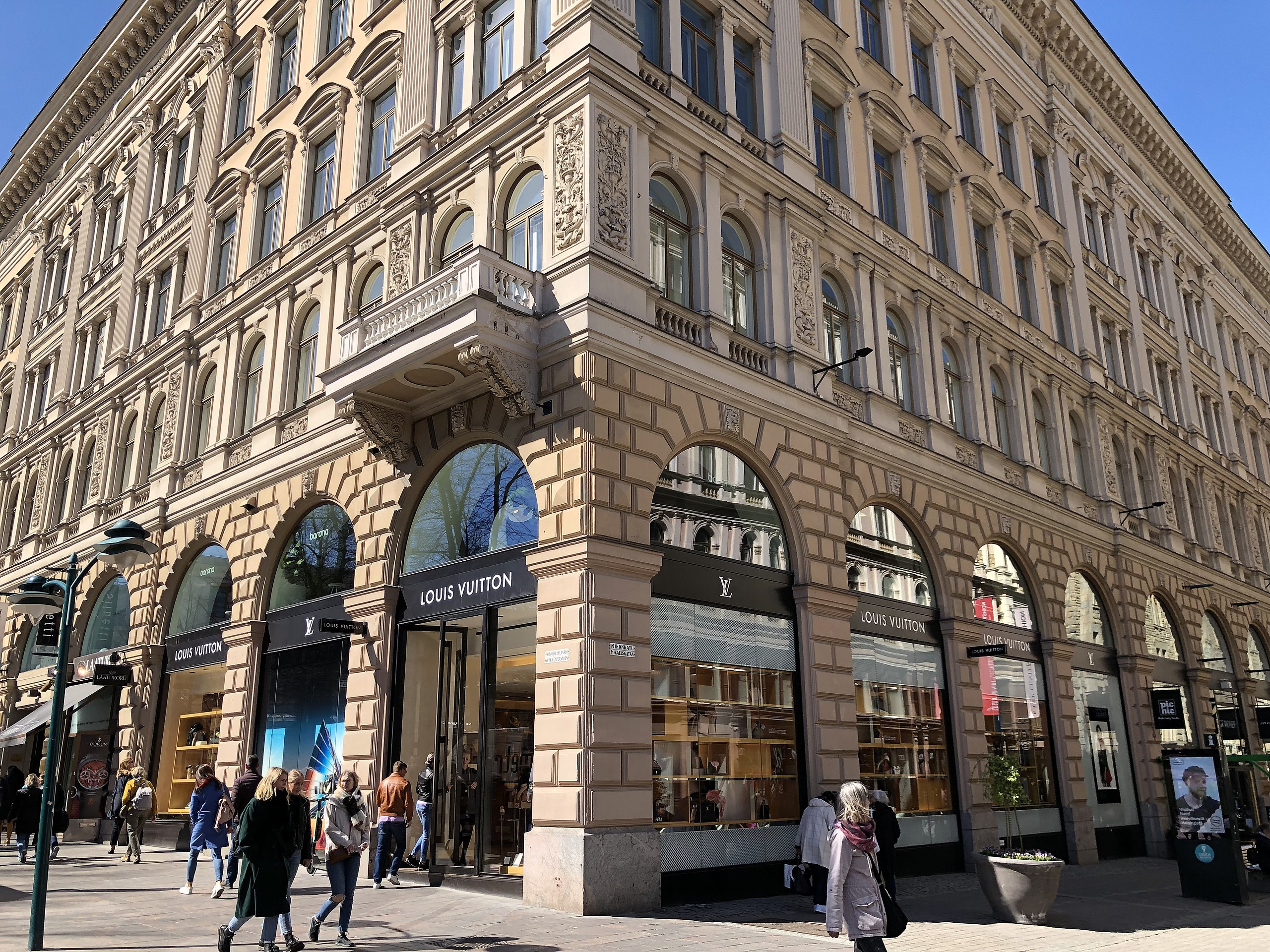 Louis Vuitton Helsinki Store - Leather goods store in Helsinki