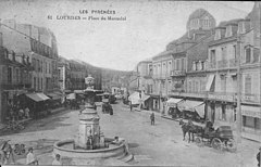 Lourdes, place du Marcadal