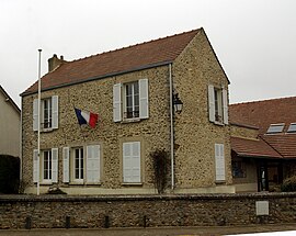 Mairie Mauchamps.JPG