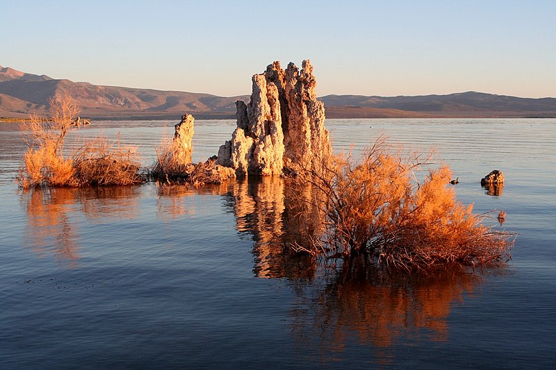 File:Mono lake tufa.JPG