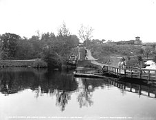 Schiefe Ebene Nr. 4 in den 1890er Jahren. Rechts oben ist der Oberwasserkanal und das Maschinenhaus für den Antrieb des Rollbergs sichtbar.