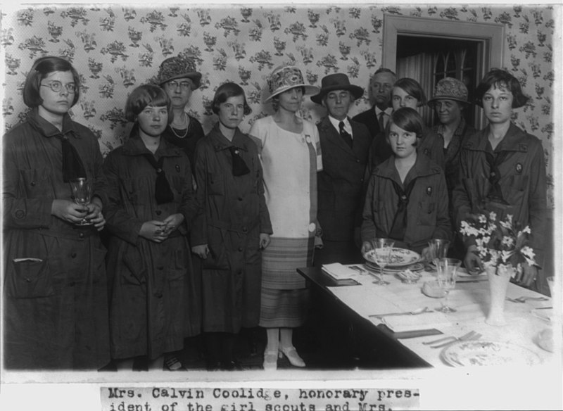 File:Mrs. Calvin Coolidge and Mrs. Herbert Hoover with some Girl Scouts at the Girl Scout "Little House," where they demonstrated for Mrs. Coolidge the performances of home making. LCCN2002697232.jpg