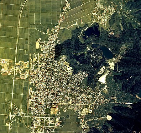 ไฟล์:Murayama city center area Aerial photograph.1976.jpg