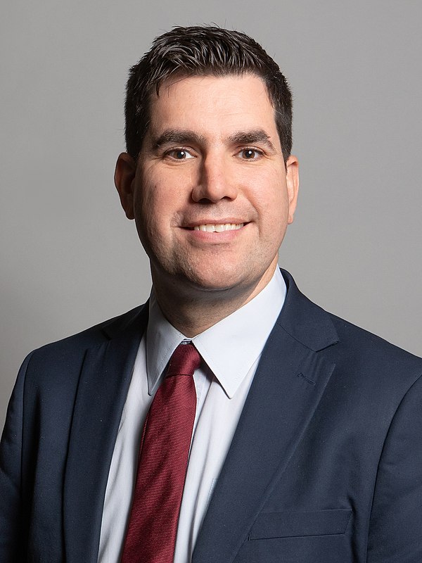 Image: Official portrait of Richard Burgon MP crop 2