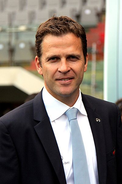 File:Oliver Bierhoff, Germany national football team (03).jpg