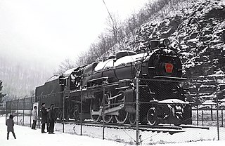<span class="mw-page-title-main">Pennsylvania Railroad 1361</span> Preserved PRR K4 class 4-6-2 locomotive