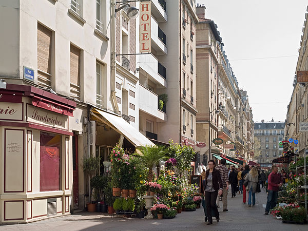 Pedestrian street in the 14th arrondissement of Paris