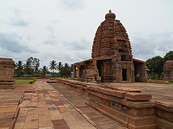 Pattadakal - Galaganatha temple.jpg