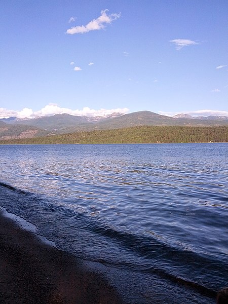 File:Reeder Bay, Priest Lake, Idaho.jpg