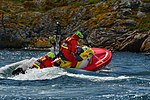 En svensk Rescuerunner under livräddningsövning