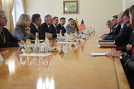 Rick Perry meeting with Gitanas Nauseda in Vilnius - 2019.jpg