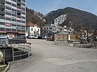 Puente de estacionamiento Rue Centrale sobre el Birs, Moutier BE20190402-jag9889.jpg