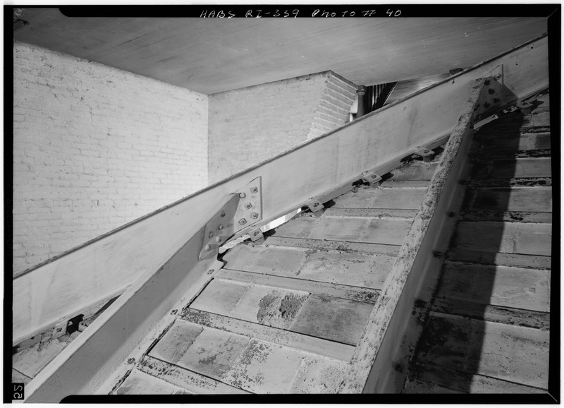 File:STRUCTURAL SYSTEM OF ROOF WITH SHOCK JOINTS - The Breakers, Ochre Point Avenue, Newport, Newport County, RI HABS RI,3-NEWP,67-40.tif