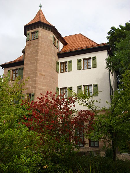 File:Schloss Schwaig September 2010 02.jpg