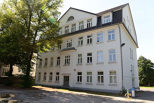 Schulgebäude an der Hardenbergstraße