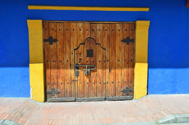 File:Sector Antiguo de la Ciudad de Bogotá 9 SolReyesyPepeSanchez.JPG