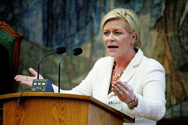 Siv Jensen in 2006.