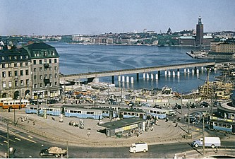Centralbrons södra del under uppförande 1956