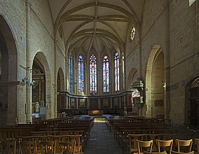 Église Saint-Pierre de Gourdon, intérieur de la nef.