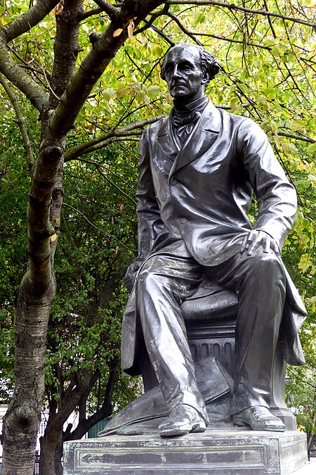 Tập_tin:Statue_of_John_Stuart_Mill_on_Victoria_Embankment.jpg