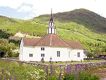 Stordal-gamlekyrkje-HH.jpg